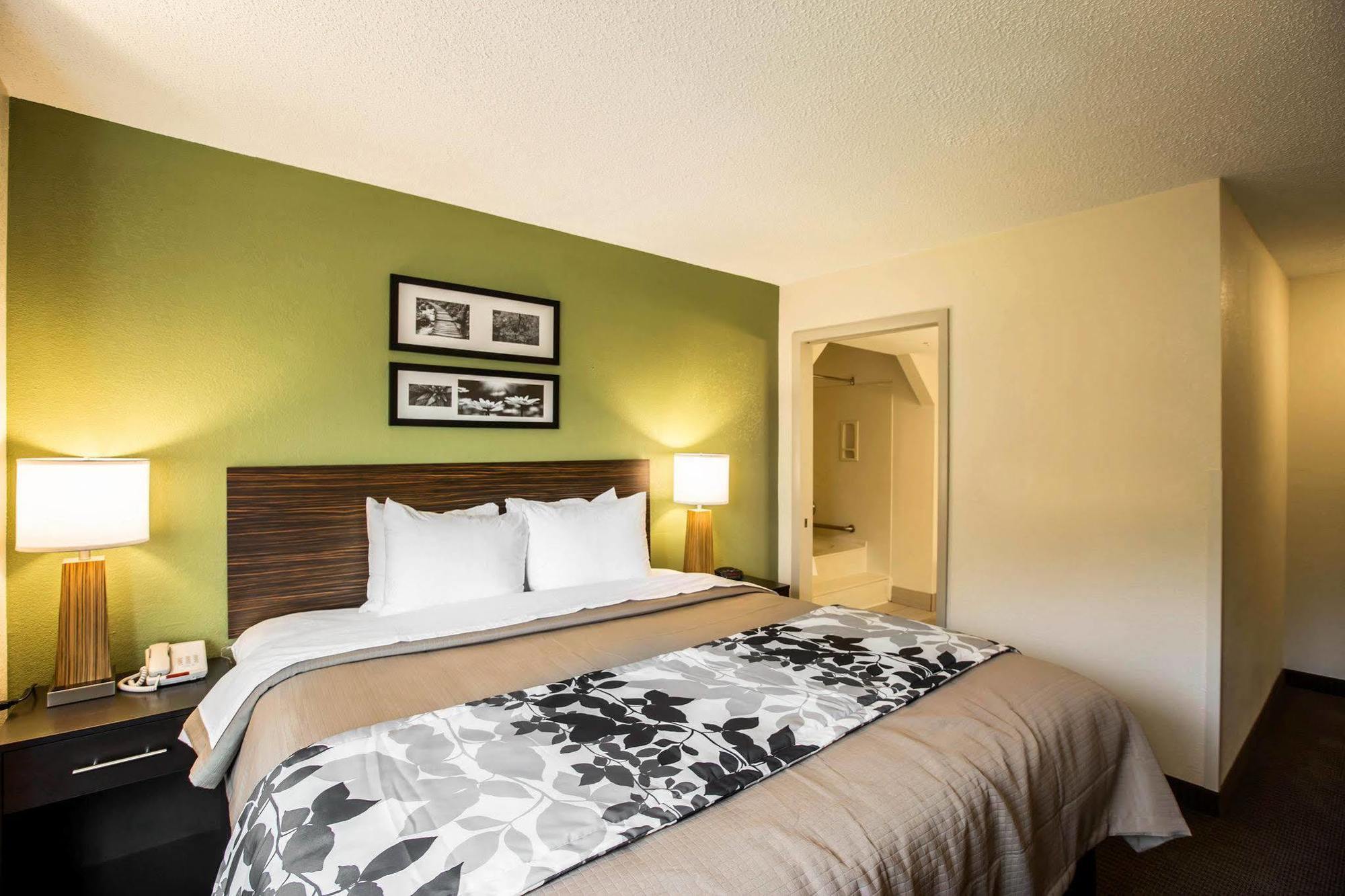 Sleep Inn Hickory Bagian luar foto